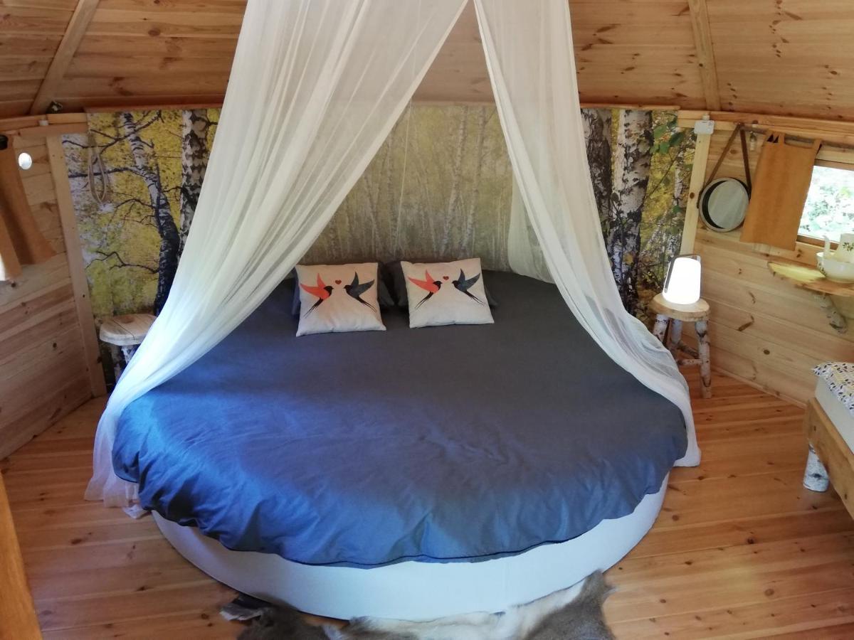 Ma Cabane En Aveyron Conques-en-Rouergue Exterior foto